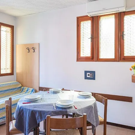Ferienhaus Alex 2 *